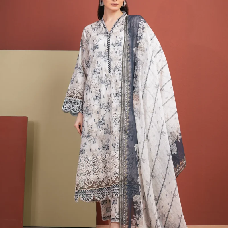 Ivory Elegance Unstitched Embroidered Ensemble